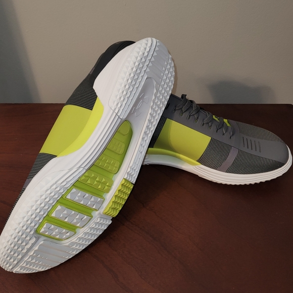 MENS UA Speedform amp 2.0 - Picture 2 of 3